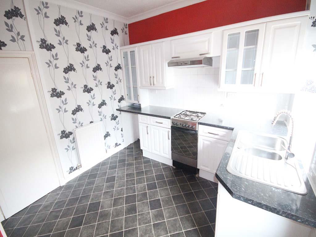 2 bedroom terraced house For Sale in Barnoldswick - IMG_7347.jpg